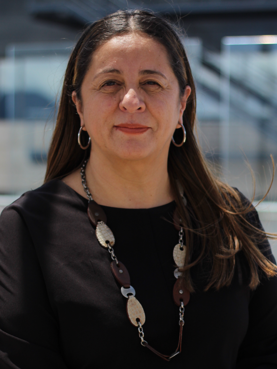 María Luisa Campos Barbosa, Directora Jurídica